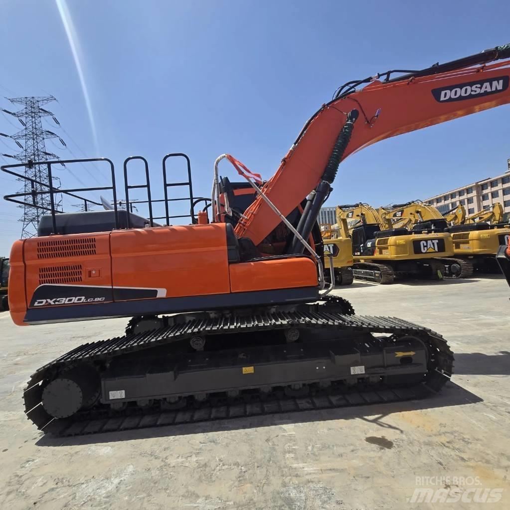 Doosan DX 300 LC Minigrävare < 7t