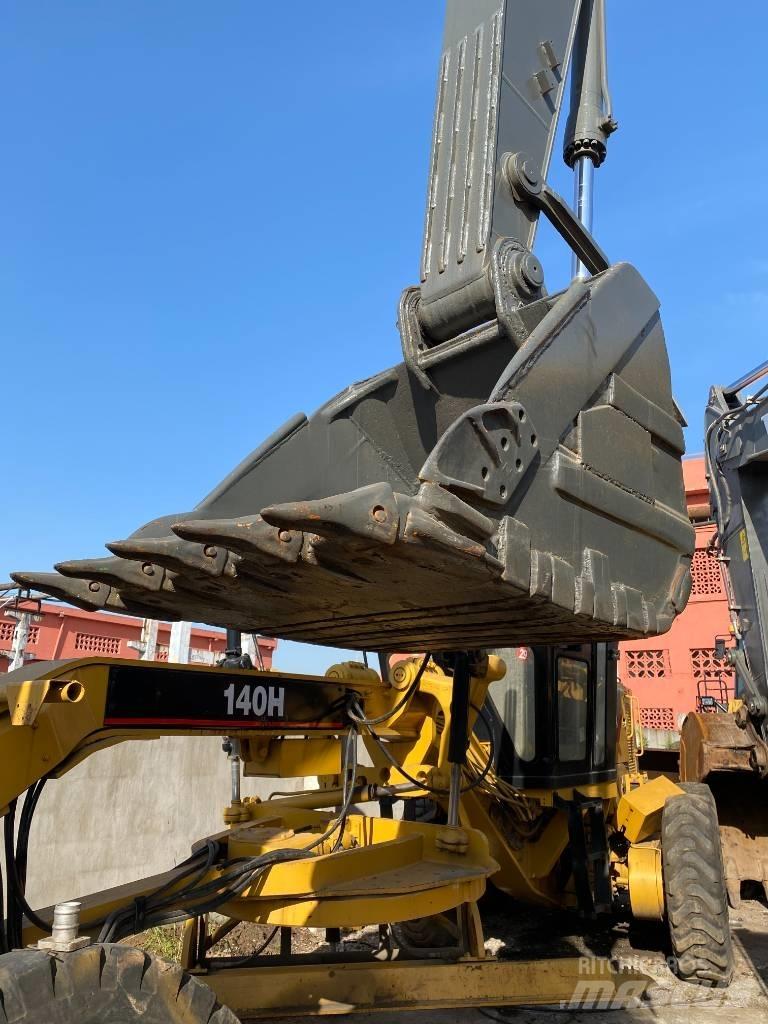 Volvo EC 210 B LC Bandgrävare