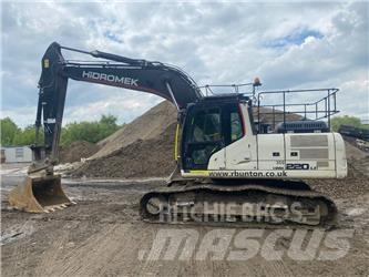 Hidromek HMK 220 LC Bandgrävare
