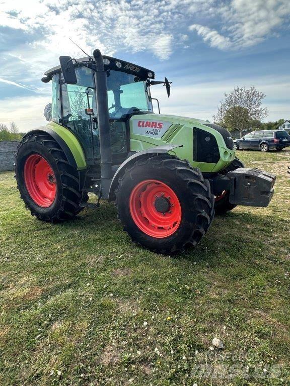CLAAS Arion 430 Traktorer