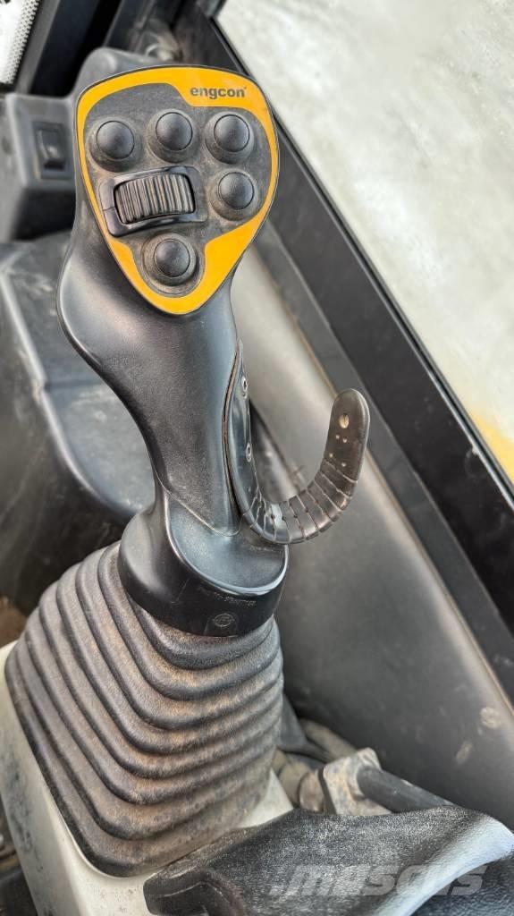 Komatsu PC 26 MR-3 Minigrävare < 7t