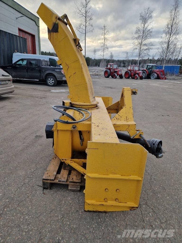  Westbjörn 2300 Snöslungor och -fräsar