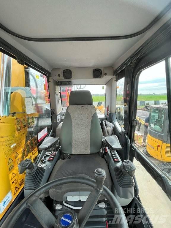 Komatsu PW 148-11 Hjulgrävare