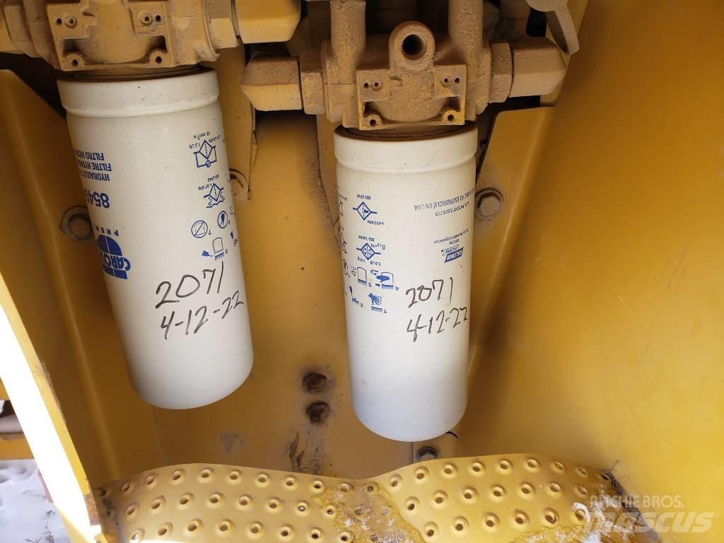 CAT CS-563E Envalsvältar