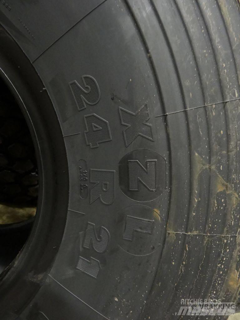 Michelin 24r21 XZL Däck, hjul och fälgar