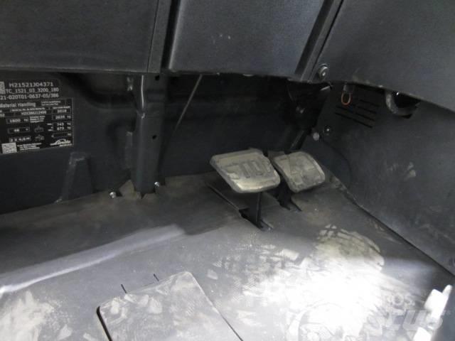 Linde E 16 C-02 Elmotviktstruckar