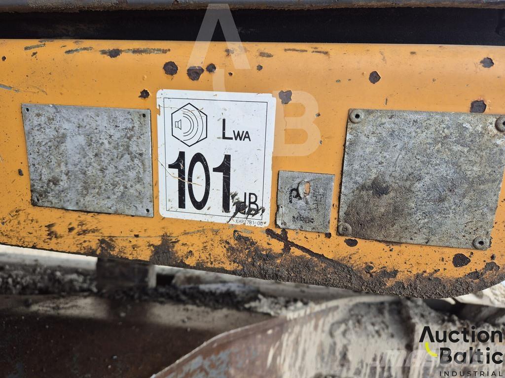 CASE CX 210 B Bandgrävare