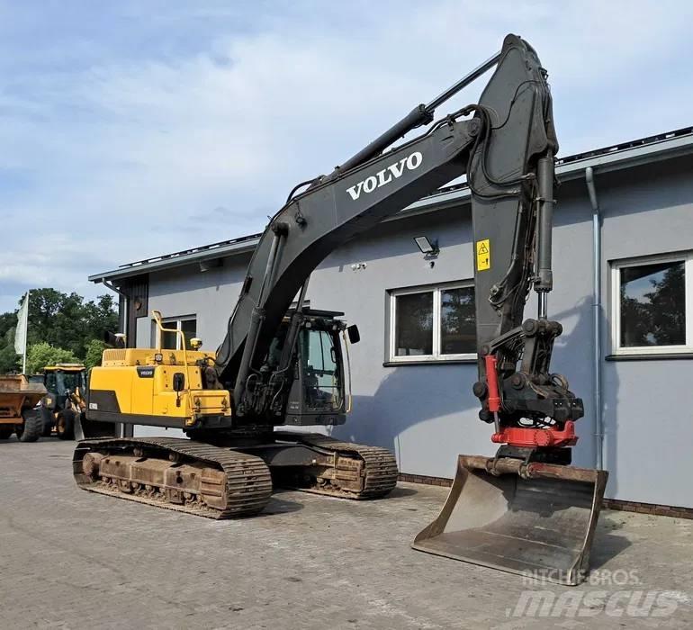 Volvo EC 300 D L Bandgrävare