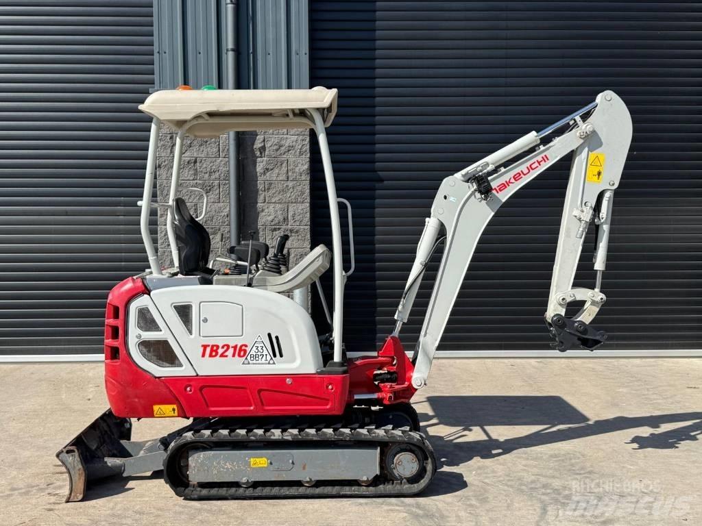Takeuchi TB 216 Minigrävare < 7t