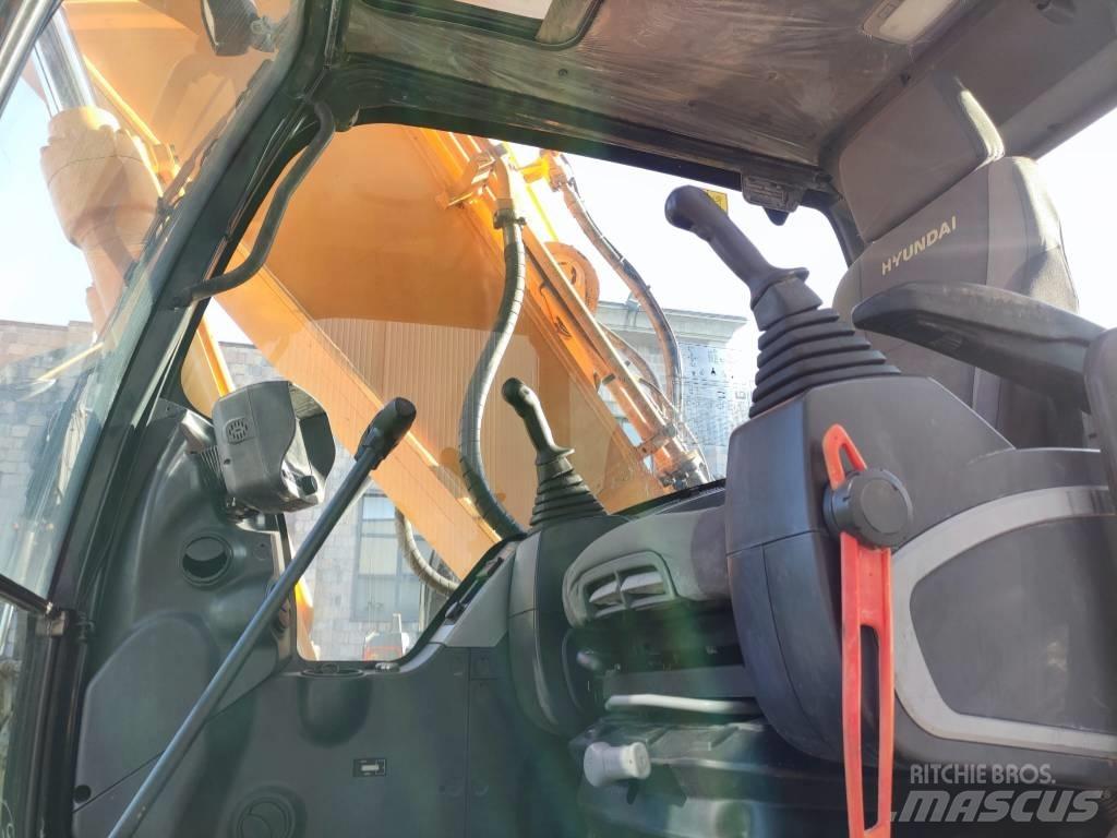 Hyundai R220NLC-9A Bandgrävare