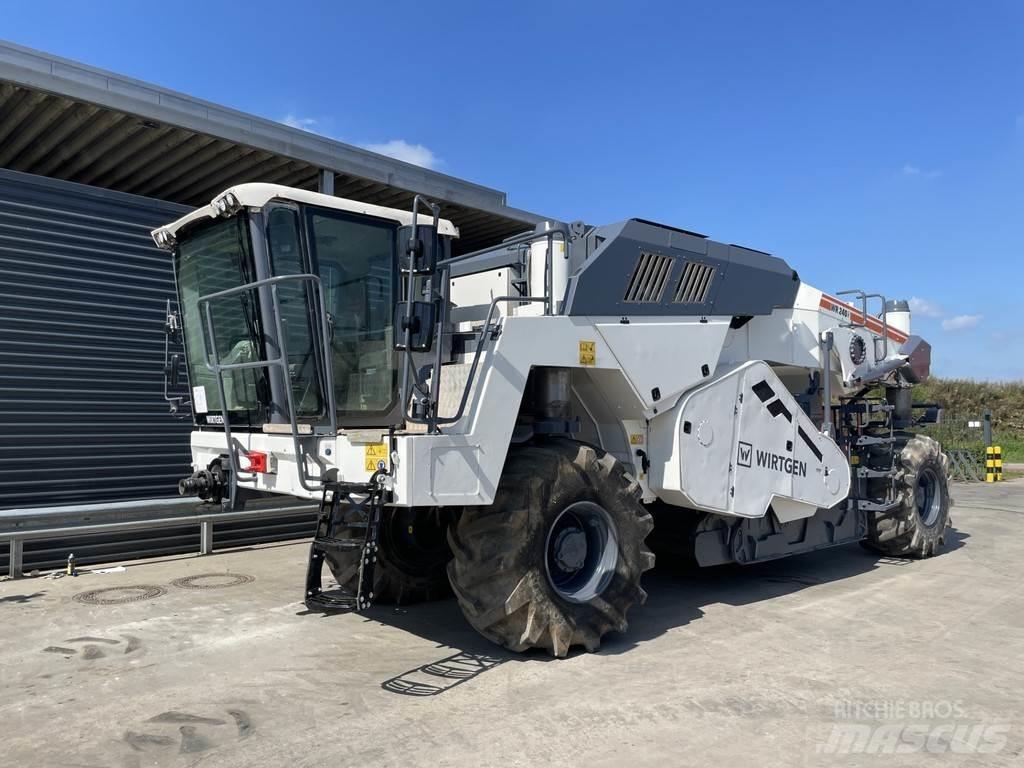 Wirtgen WR 240I Återvinningsmaskiner för asfalt