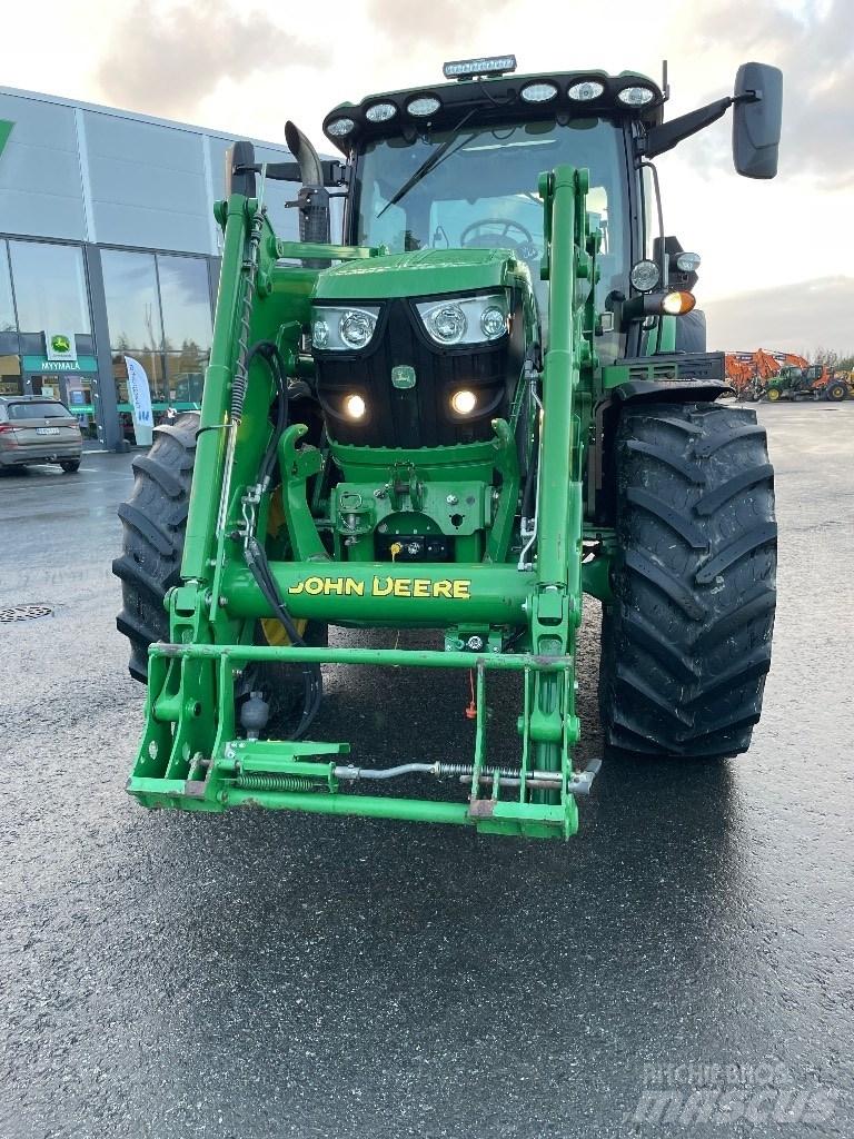 John Deere 6115R Traktorer