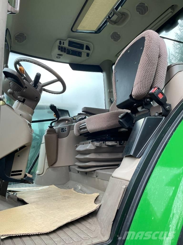 John Deere 6115R Traktorer