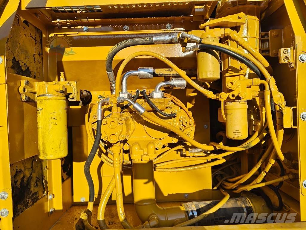 CAT 325 C Bandgrävare