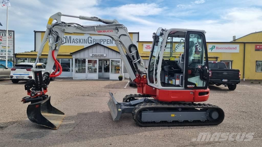 Takeuchi TB 257 FR Minigrävare < 7t