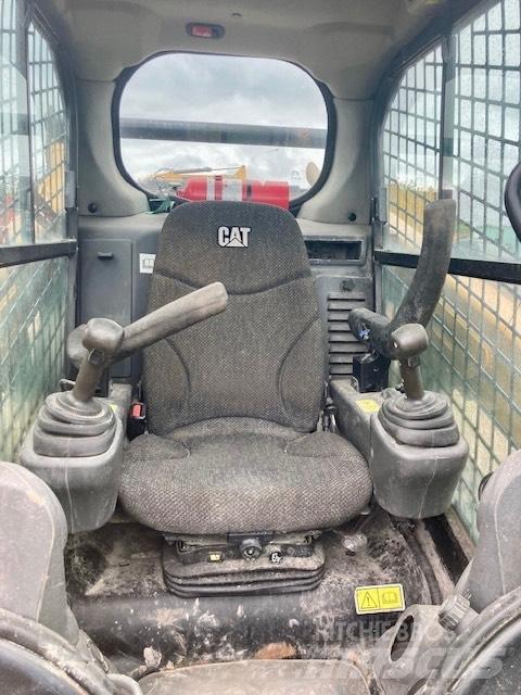 CAT 259 D Kompaktlastare