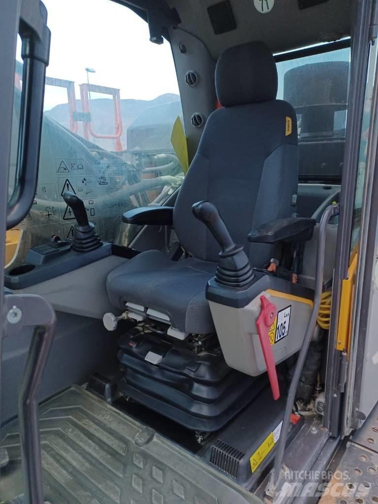 Volvo EC 380 EL Bandgrävare