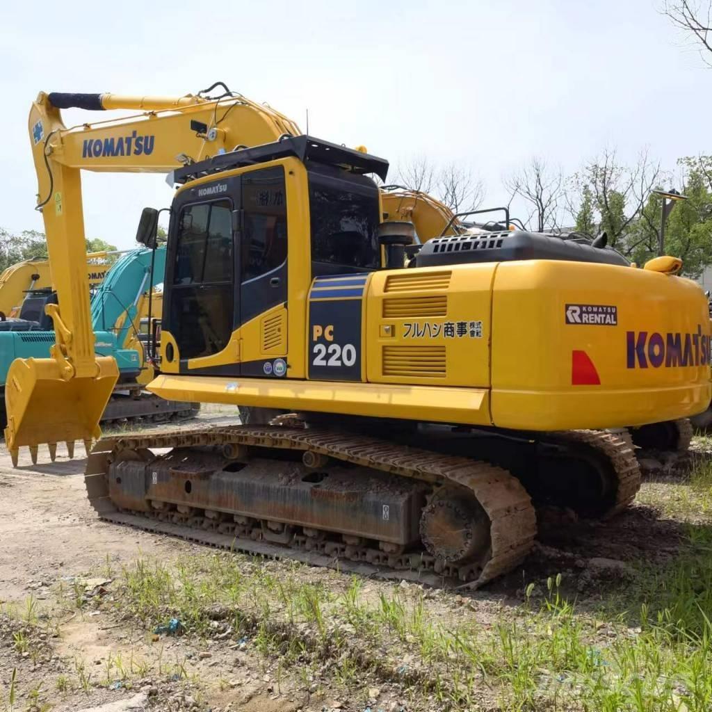 Komatsu PC 220-8 Bandgrävare