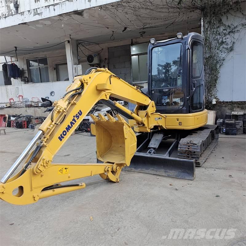 Komatsu PC 40 Minigrävare < 7t