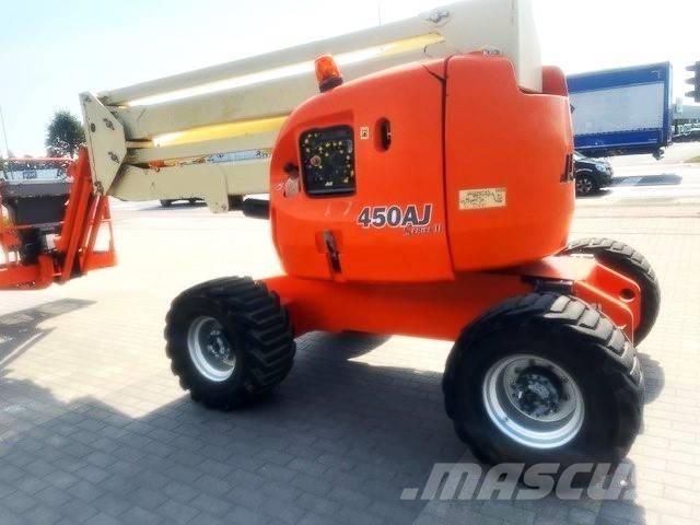 JLG 450 AJ II Bomliftar