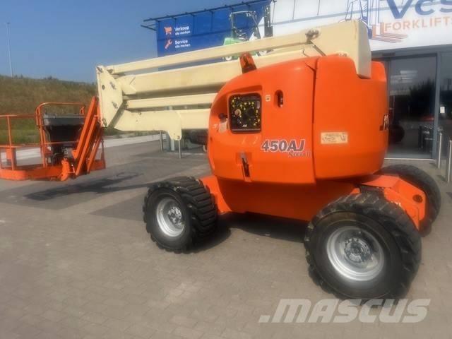 JLG 450 AJ II Bomliftar