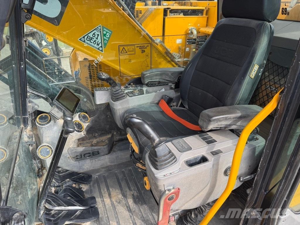 JCB 245 XLR Bandgrävare