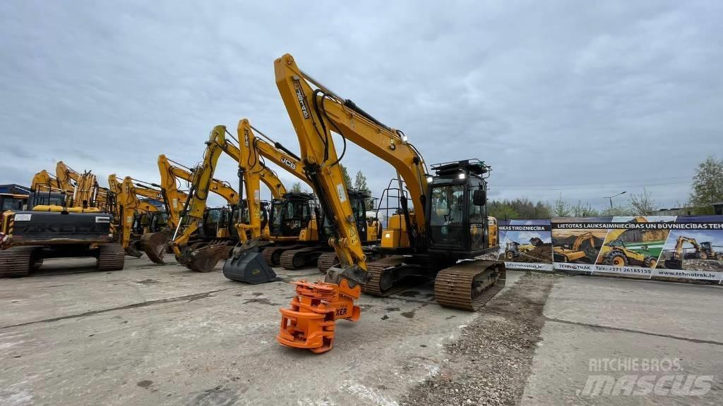 JCB JS 145 LC Bandgrävare