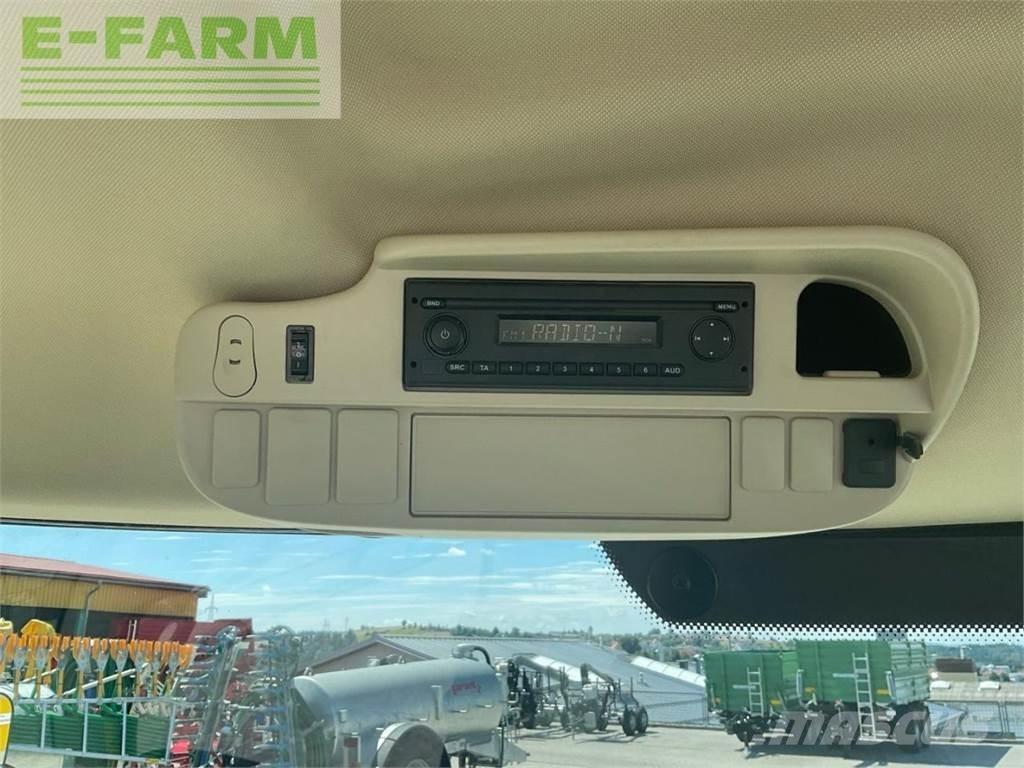 John Deere 6110R Traktorer