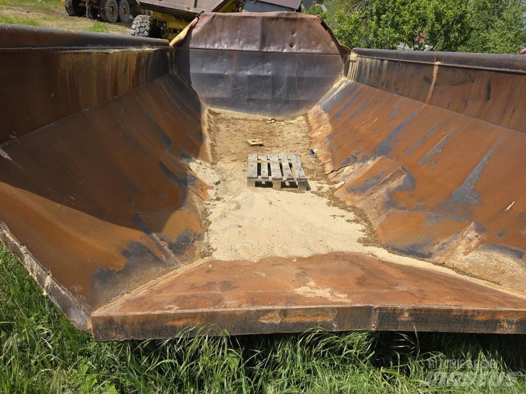 Bell części B 30 D Midjestyrd dumper