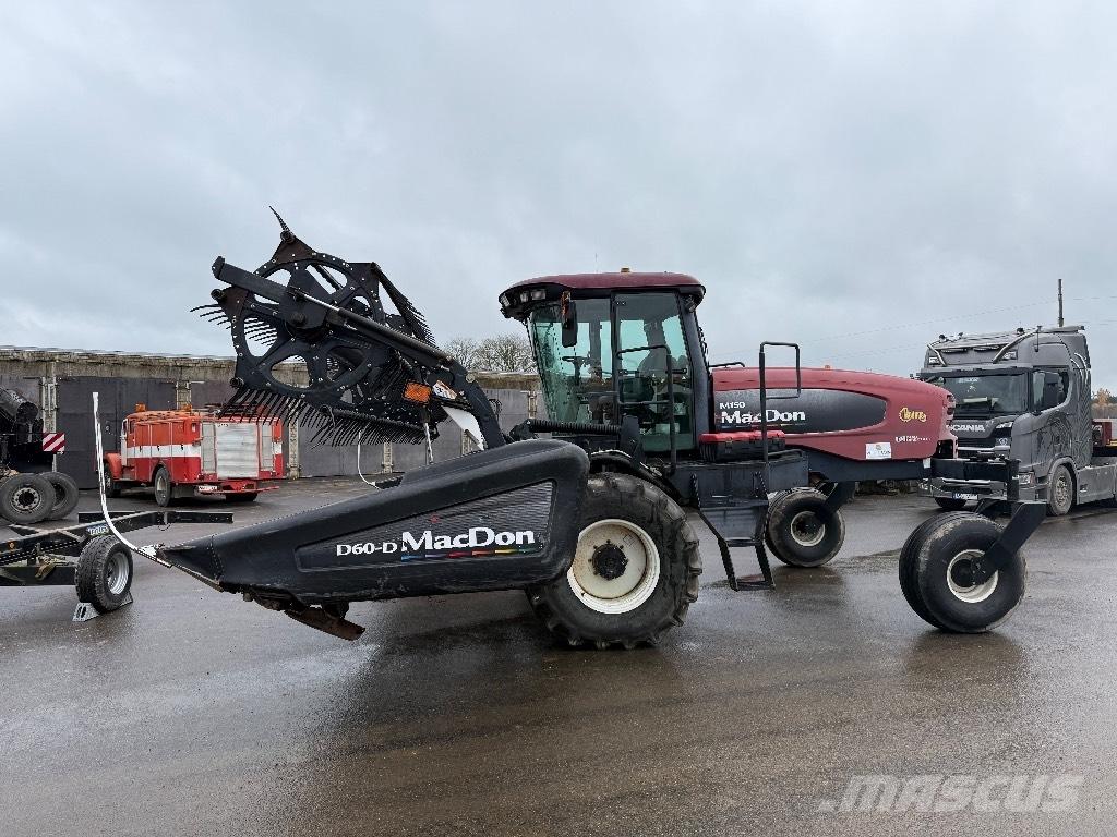 MacDon M 150 Slåtterkrossar