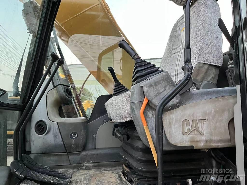 CAT 320 D Bandgrävare