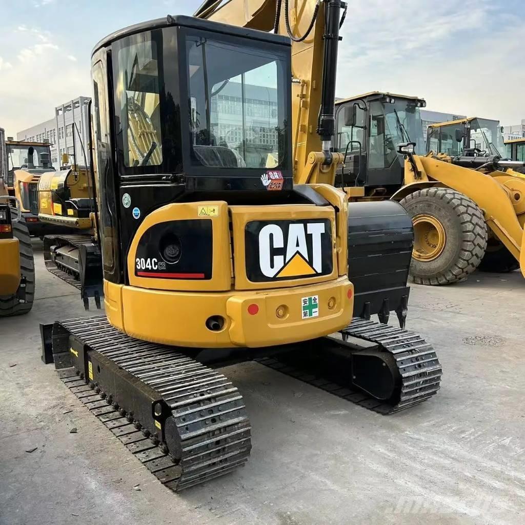 CAT 304C CR Minigrävare < 7t