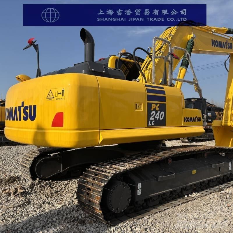 Komatsu PC 240 Bandgrävare