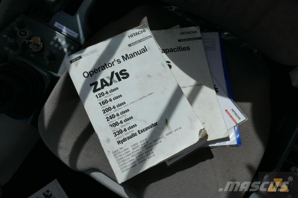 Hitachi ZX210LC-6 Bandgrävare