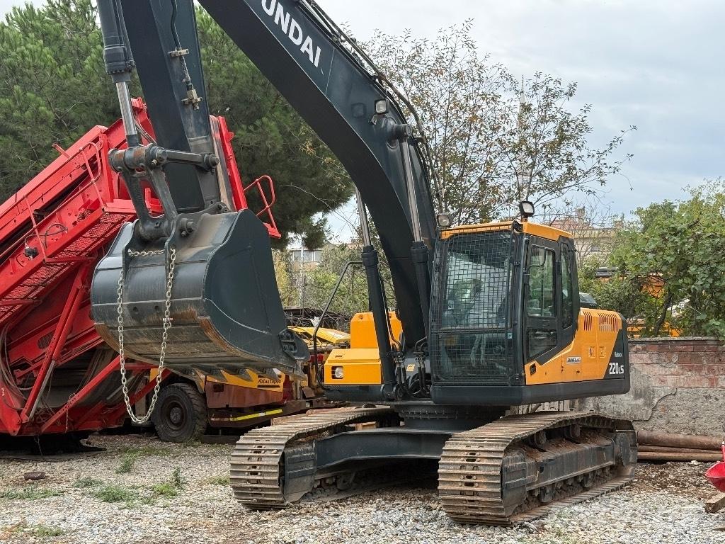 Hyundai Robex 220 LS Bandgrävare
