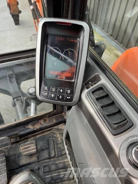 Doosan 85 Midigrävmaskiner 7t - 12t