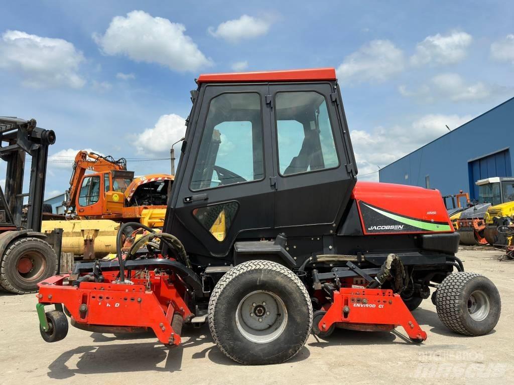 Jacobsen AR250 Åkgräsklippare