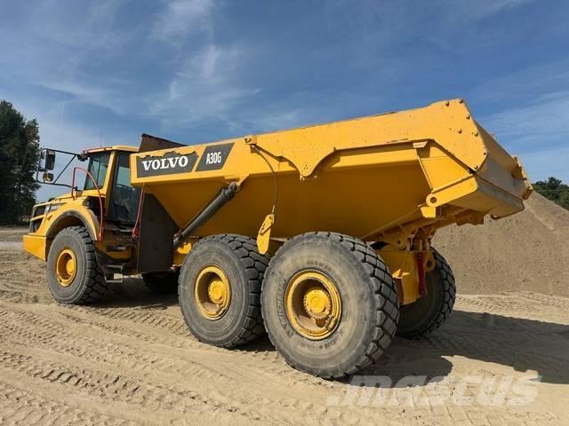 CAT A30G Midjestyrd dumper