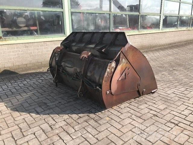 Volvo Overkipbak Skopor