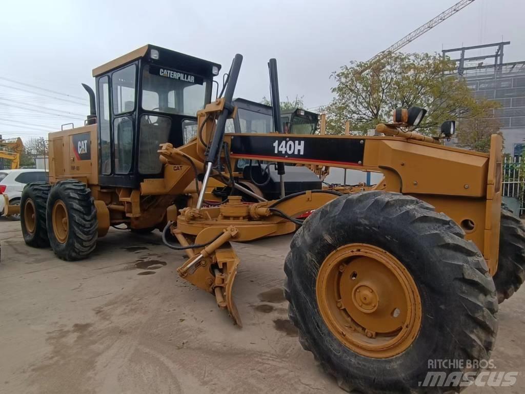 CAT 140 H Väghyvlar