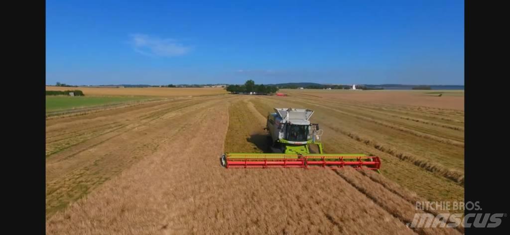 CLAAS Lexion 780 TT Skördetröskor