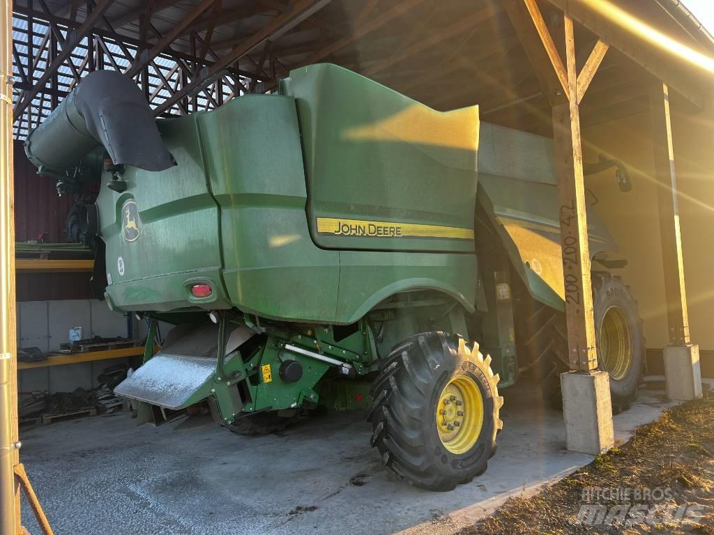 John Deere S 680 i Skördetröskor