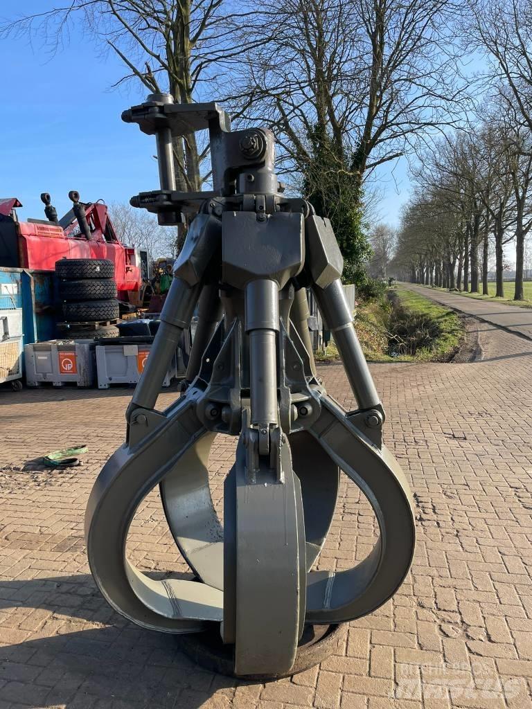 Fuchs HDMS 800 Avfalls / industri hantering