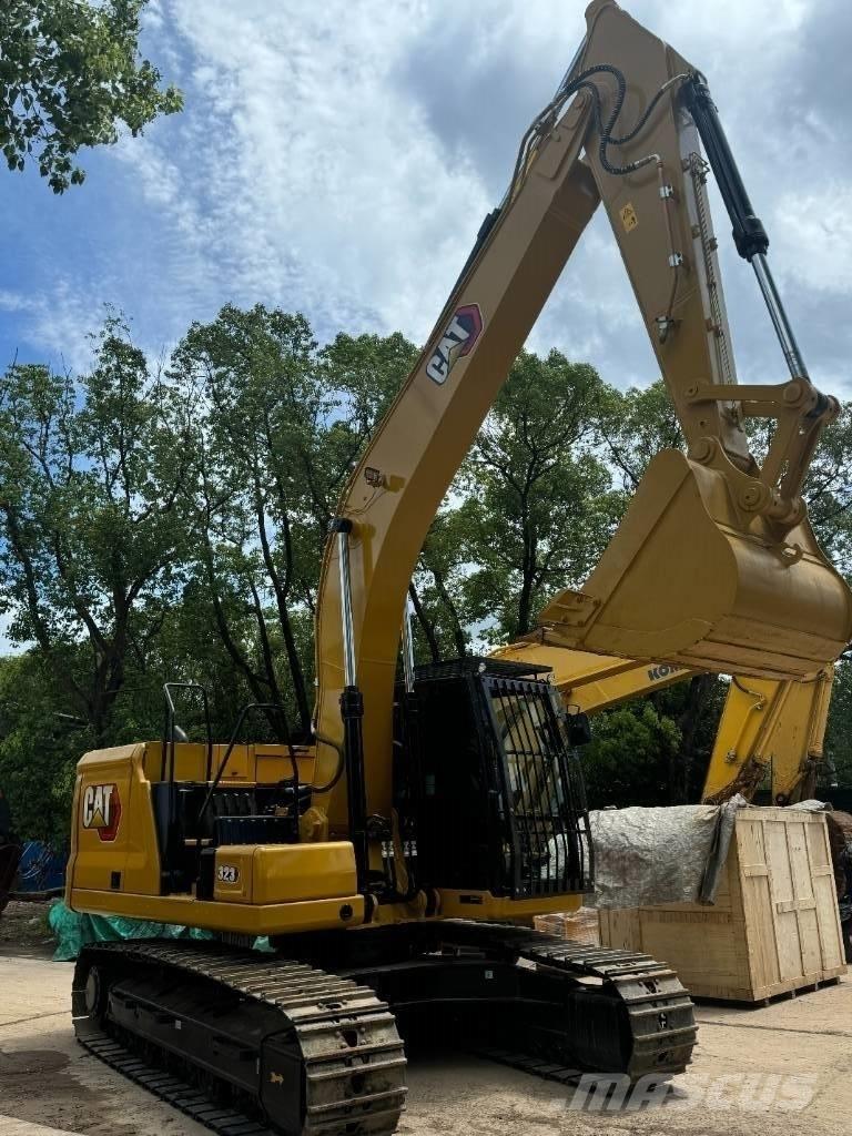 CAT 323 Midigrävmaskiner 7t - 12t