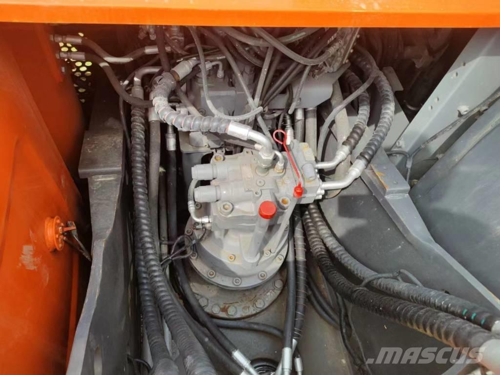 Hitachi ZX200 Bandgrävare