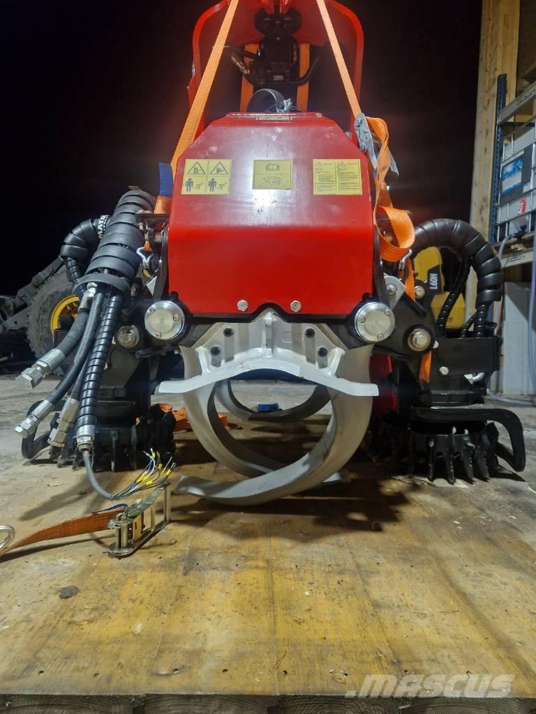 Komatsu C 144 Skördaraggregat