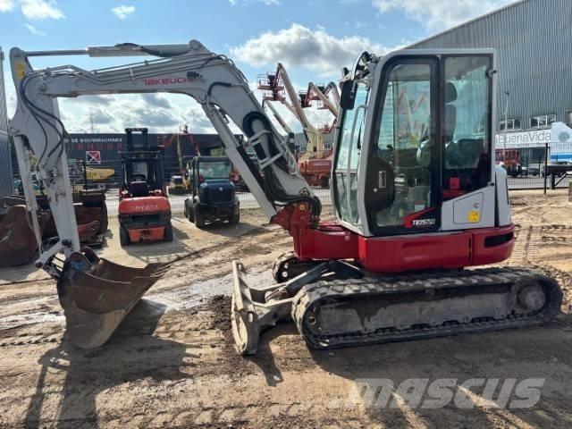 Takeuchi TB 257 FR Minigrävare < 7t