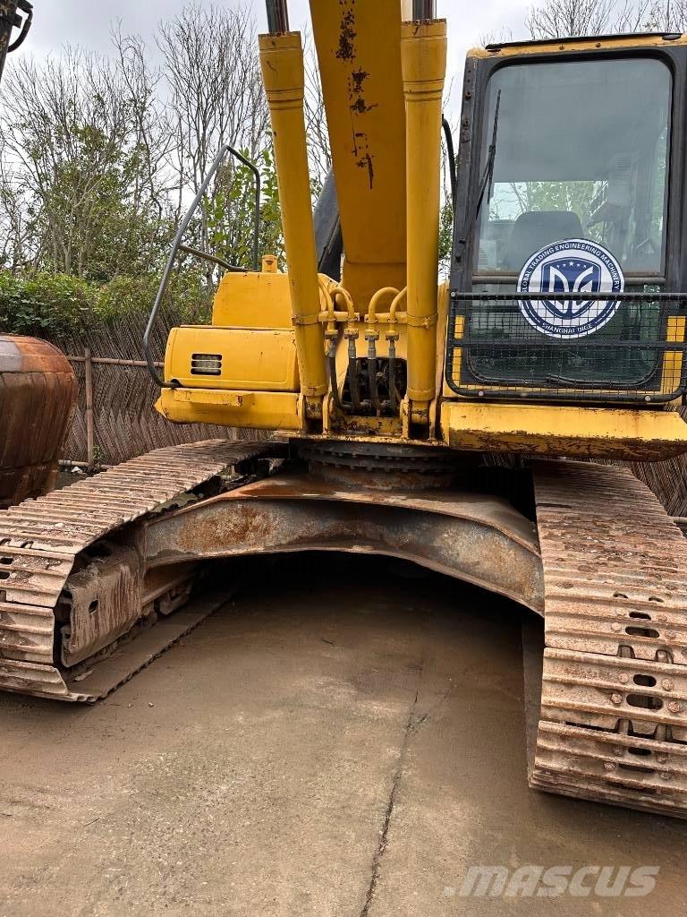 Komatsu PC 220-8 Bandgrävare