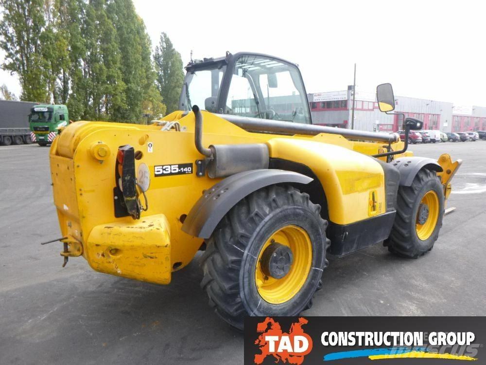 JCB 535-140 Hiviz Teleskoplastare