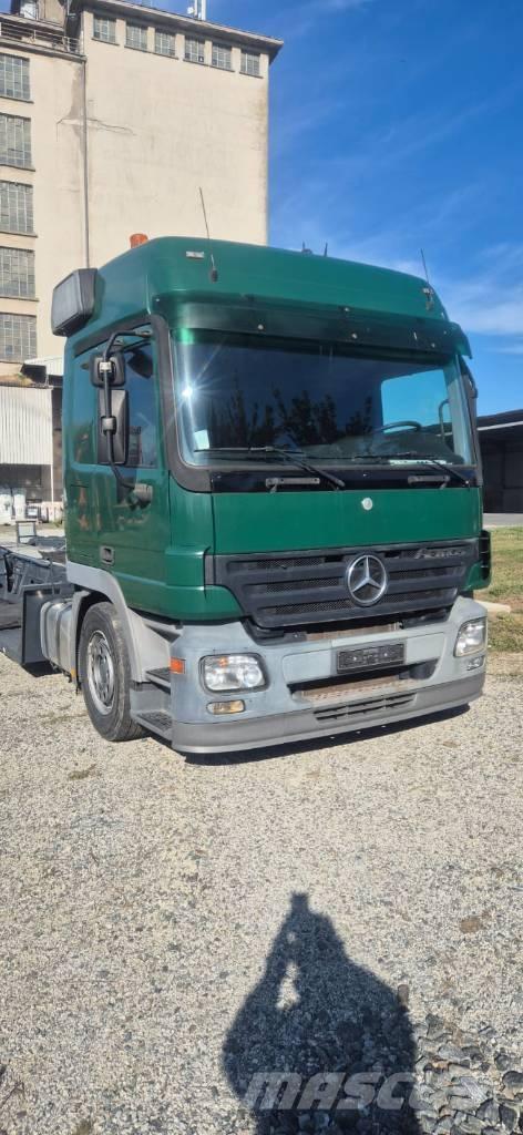Mercedes-Benz Actros Transportbilar för Skogsmaskiner